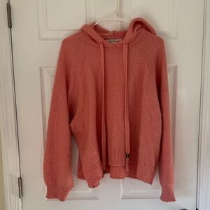 Cozy pink H&M knit hoodie